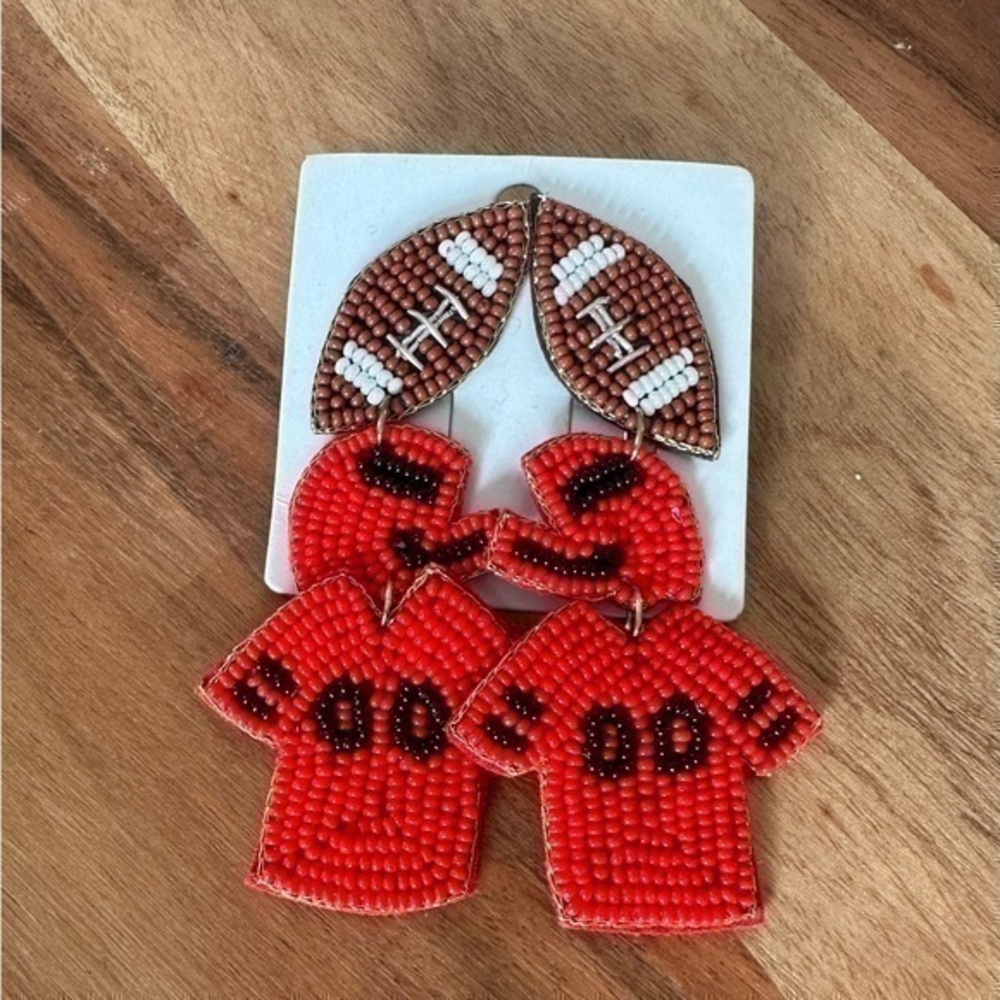 NEW! Boutique red and black Gameday ready bead earrings